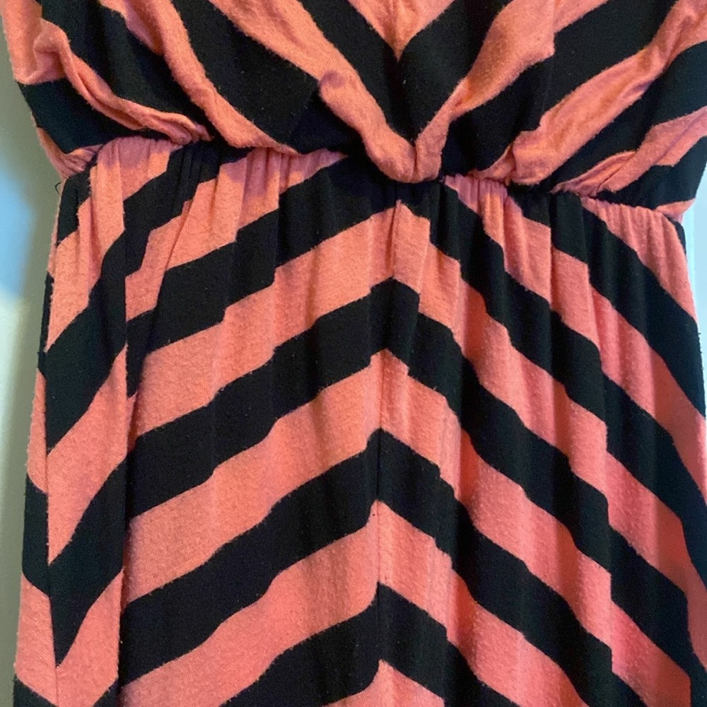Hoity Toity size small pink and black chevron maxi dress - Picture 4 of 6